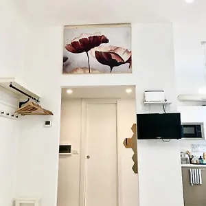 21 Apartment